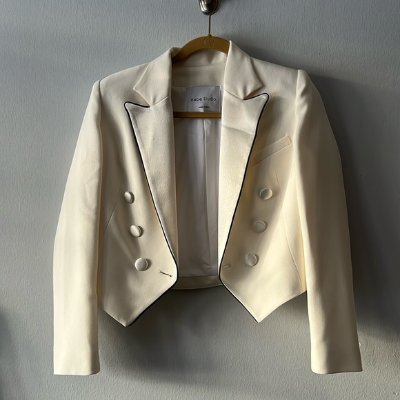 Hebe Studio Blazer Jacket - Picture 1 of 6